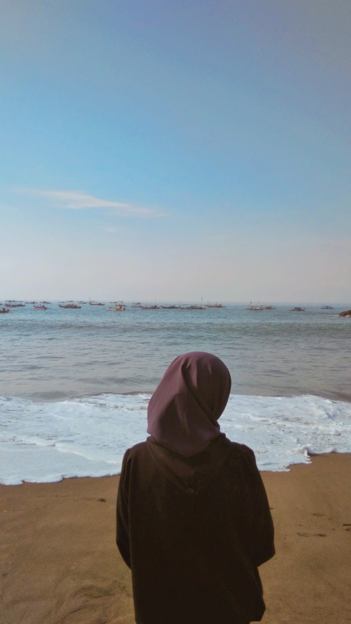 Kumpulan Ide Foto Fb Dan Ig Keren Jilbab Di Pantai Matamu